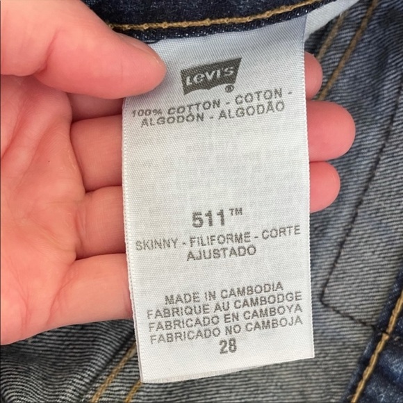 Levi’s 511 Skinny Distressed Long Bermuda Jean Denim Shorts - Picture 9 of 11